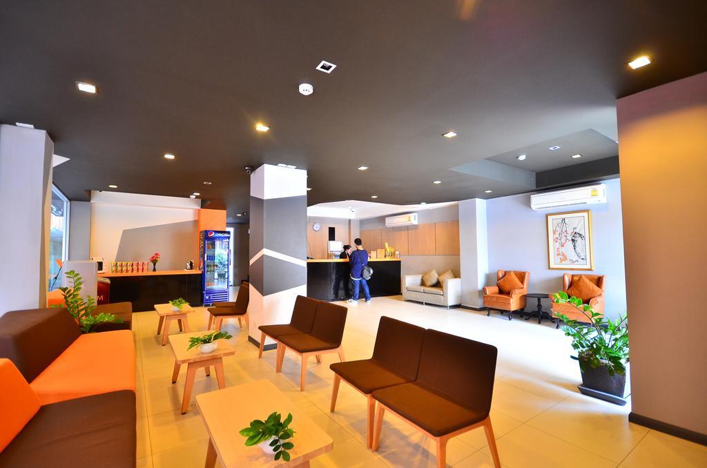 H2 Hotel Bangkok Exterior photo