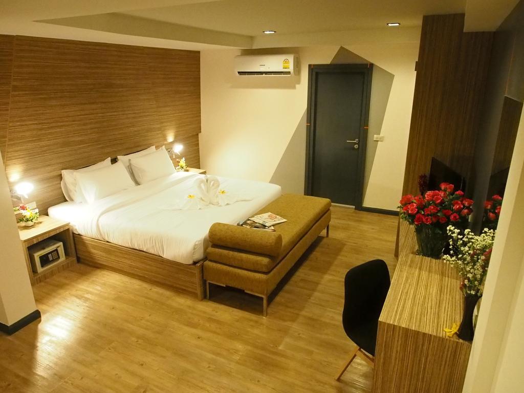 H2 Hotel Bangkok Room photo